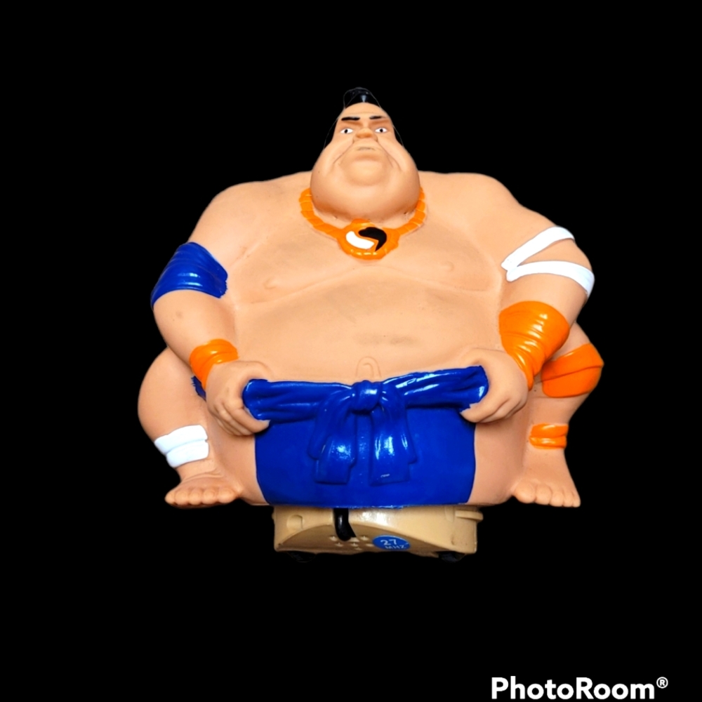 Merch Source LLC 2015 Sumo Wrestler 6" Figure Toy